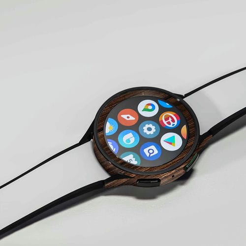 Samsung_Watch5 Pro 45mm_Dark_Walnut_Wood_4